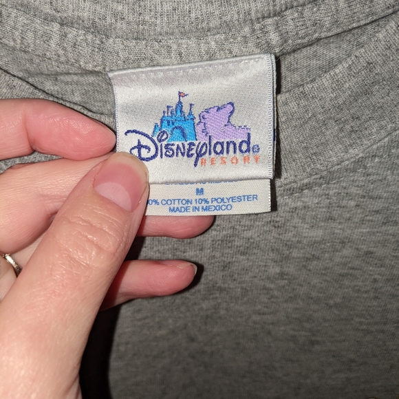 Medium Official Disney Men's Pirates of the Caribbean T-shirt - Picture 4 of 4